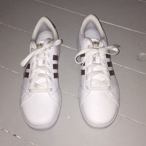 adidas Shoes - Adidas rose gold tennis shoes adidas Shoes - Adidas rose gold tennis shoes